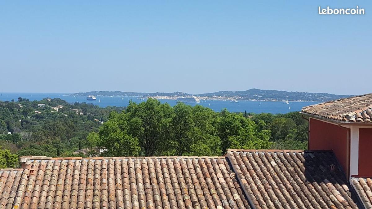 Les Restanques Maison Du Lac 4 Chambres Grimaud Exterior photo