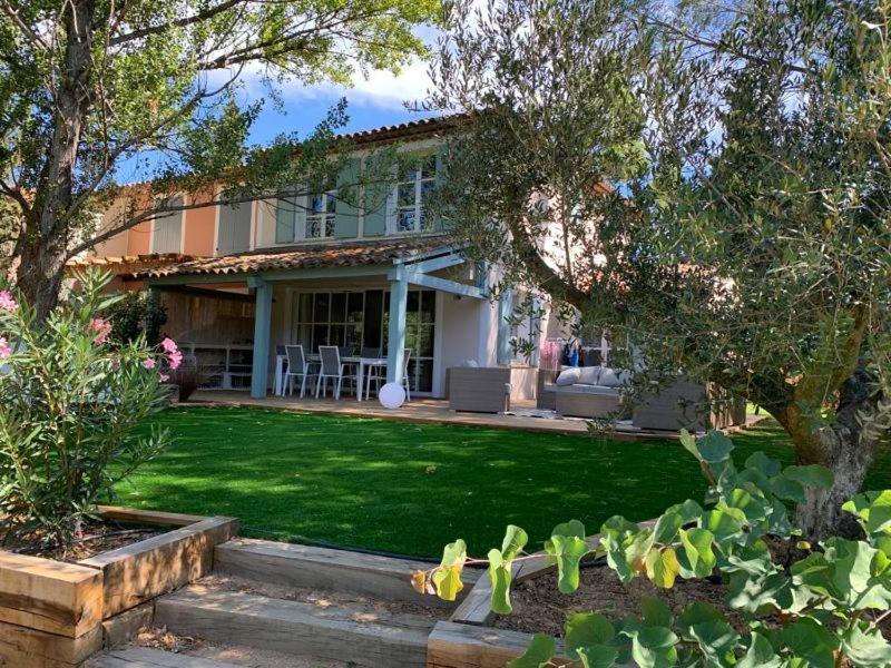 Les Restanques Maison Du Lac 4 Chambres Grimaud Exterior photo